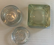 Posacenere in vetro vintage lotto di 3 bolle verdi quadrati MCM