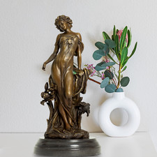 Scultura Afrodite in bronzo