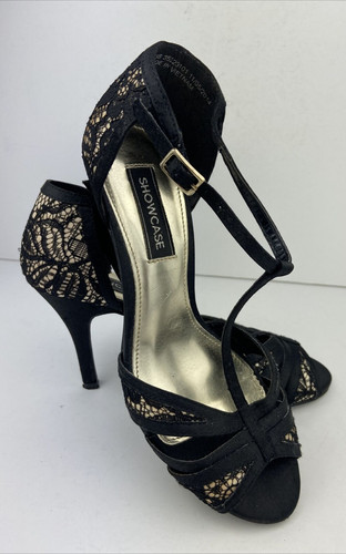 Vetrina scarpe sandali donna