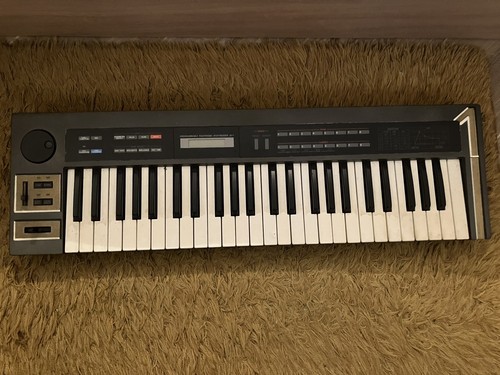 Roland alpha juno - roland,