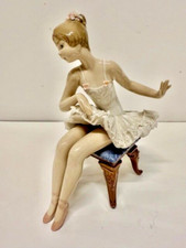 Lladro 5496 Statuina vintage in porcellana di una ballerina recital in tutù di pizzo