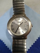Orologio al quarzo con data TCM. Batteria nuova.