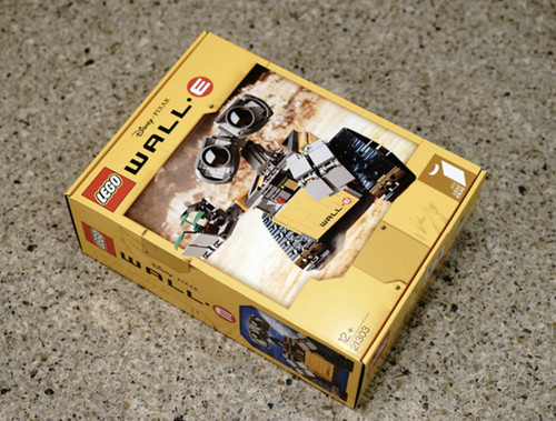 Lego 21303 ideas wall - -e, robot