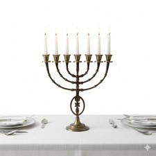 Antico candelabro in rame