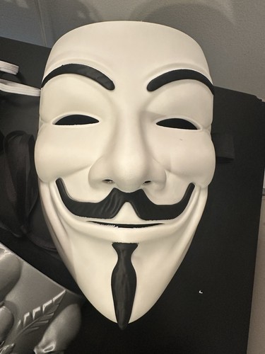 Per vendetta guy fawkes - v,
