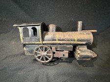 Trenino antico in legno