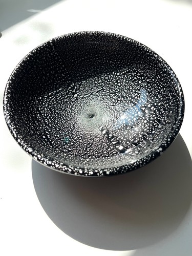 Bellissima ciotola vetro nero