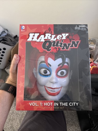 Comics harley quinn - quinn, 1