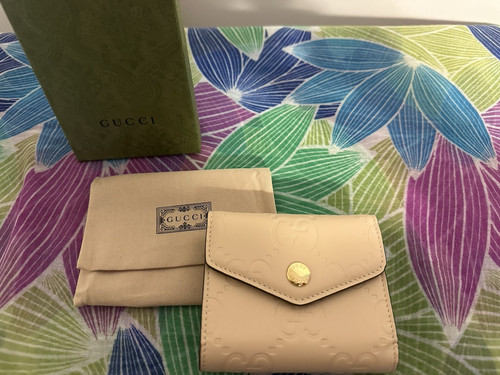 Gucci women beige monogram - gucci,