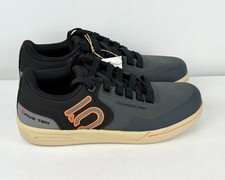 W7 Adidas - 5.10 Five Ten