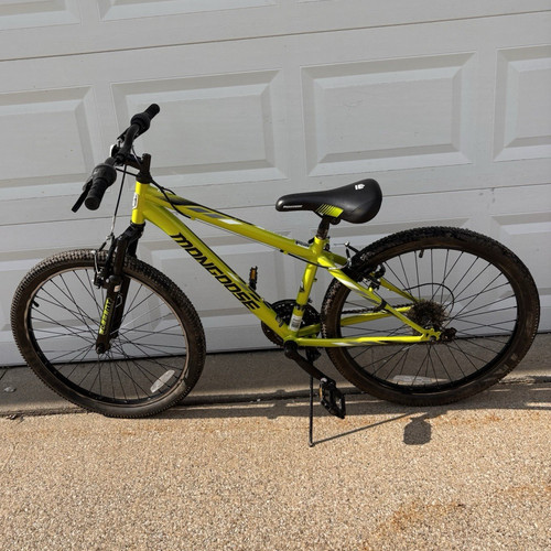 Trek 3700 26in - mountain, bike