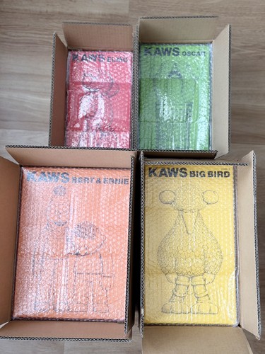 Kaws sesame street - sesame,