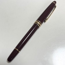 Mont Blanc/Mont Blanc/Penna stilografica/Meisterstuck/4810/585/14K/Bordeaux