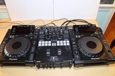 Pioneer DJ CDJ-900 Pair and