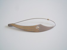 Spilla pietra chiara acciaio - chiara,