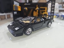 Lamborghini Countach 1988 Burago Scala 1:24 
