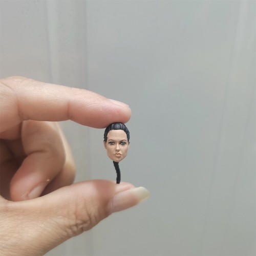 Modellino lara croft angelina - modellino,