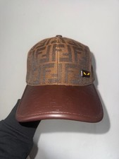 Cappello Fendi Marrone