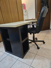 Scrivania Ikea + La Sedia