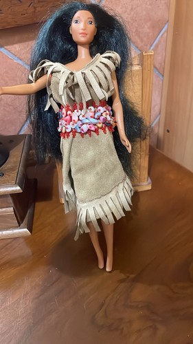 Barbie pocahontas disney - pocahontas,
