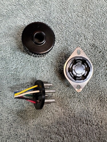 Pin tube socket - 6, conector