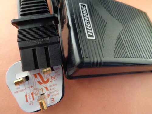 Plug 220v foot speed - uk-plug,