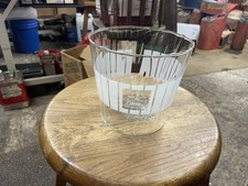 LANTERNA COLEMAN MODELLO 275 O 5114 PICCHETTO SCANALATO RECINZIONE SMERIGLIATO PYREX GLOBO RARA