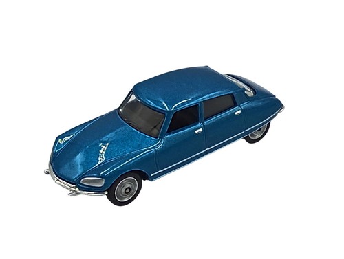 Modellino auto giocattolo