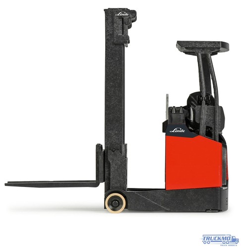 Carrello elevatore retrattile