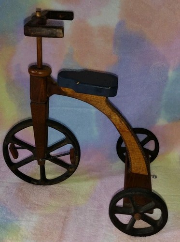 Triciclo legno stile antico - in,