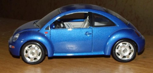 Burago new beetle - vw,