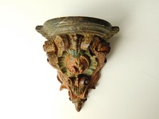 VECCHIA MENSOLA IN GESSO DIPINTO EFFETTO MARMO A FORMA DI CAPITELLO