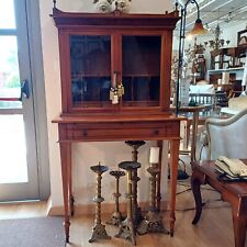 Consolle con vetrina e piano estraibile, in ciliegio.