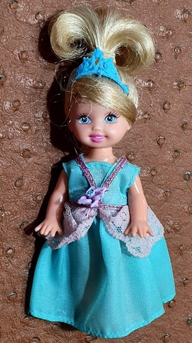 Barbie shelly mattel - shelly,