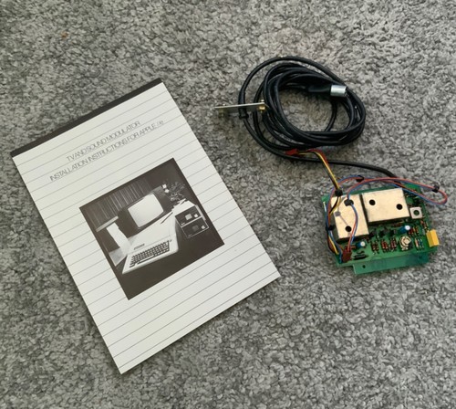 Apple computer e - ii,