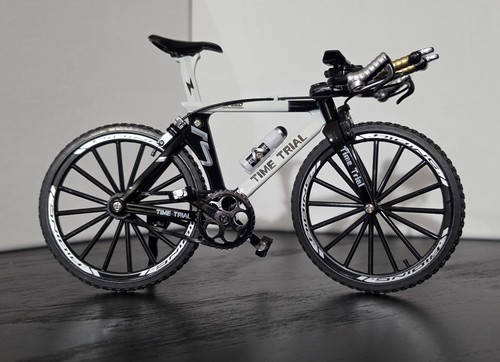 Bicicletta strada lega - bicicletta,