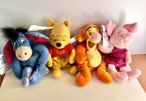 The disney store mini - store, winnie