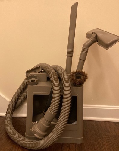 Kirby vacuum including - vacuum,,