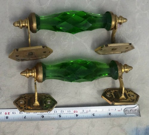 Maniglia per porte finestre - , e