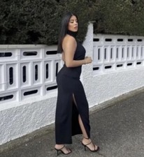 ABITO LUNGO SCOLLO ALTO ZARA