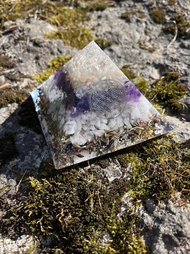 Orgonite piramide pulizia - orgonite,