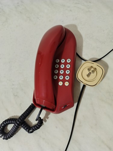 Telefono insip virgola - insip, "virgola"