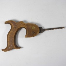 ANTICA PICCOLA SEGA A MANO SARACCO DA FALEGNAME IN LEGNO E METALLO VINTAGE W026