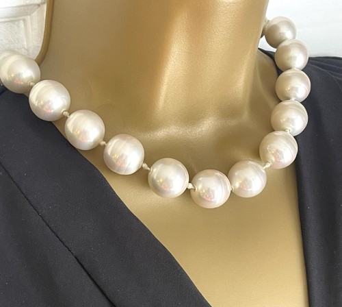 Collana grande finta barocca
