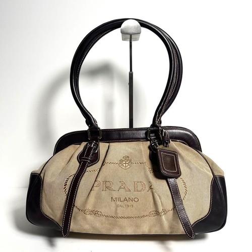 Prada gama shape - prada, doctors