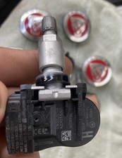 SENSORI DI PRESSIONE TPMS CONFIGURATI COMPATIBILI JAGUAR E LA STEMMA JAGUAR logo