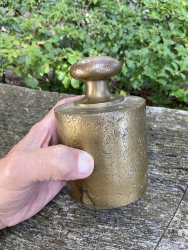Antico peso ottone - in,