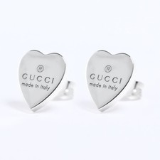 Orecchini a perno cuore Gucci