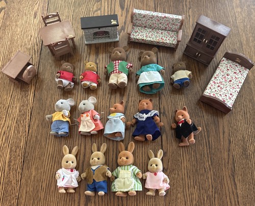 1980s maple town figures - maple,