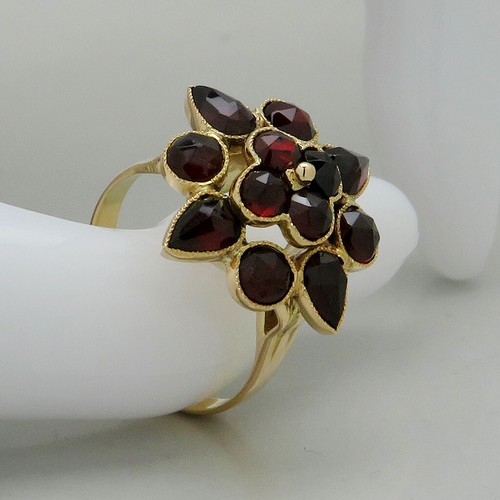 Anello donna oro con granato